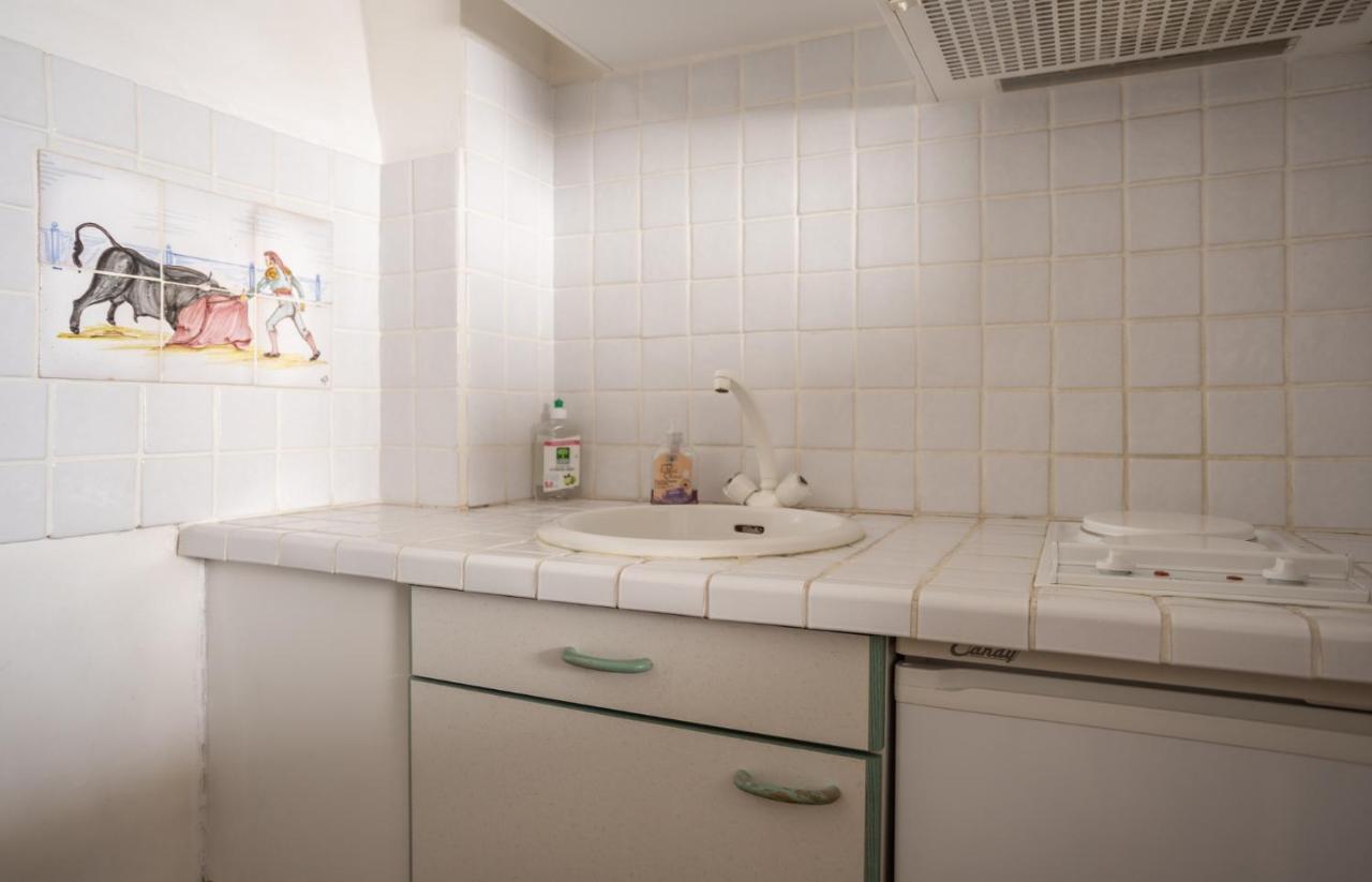 Petit Paradis Nemausus Nîmes Extérieur photo